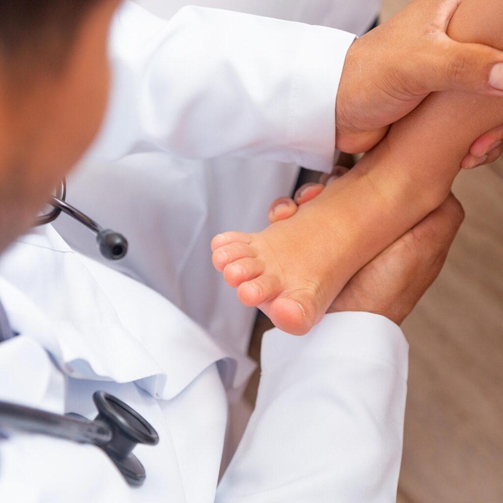 iselin's disease pediatric foot condition diagnosis